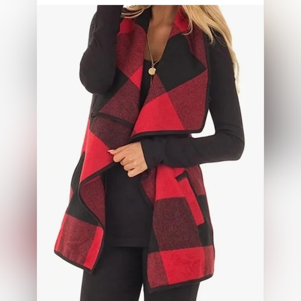 Buffalo Plaid Vest Open Cascade Style Front with Pockets Red Black Size Medium